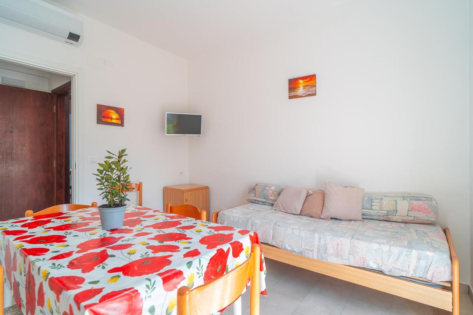 Casa Vacanze Ferrando Pietra Ligure Exterior photo